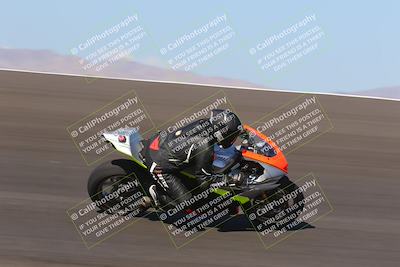 media/Oct-08-2022-SoCal Trackdays (Sat) [[1fc3beec89]]/Bowl (1030am)/